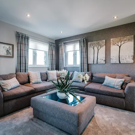 Apartment The Penthouse @ Carus Kendal